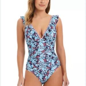 Crown and Ivy one piece women’s bathing suit NWT